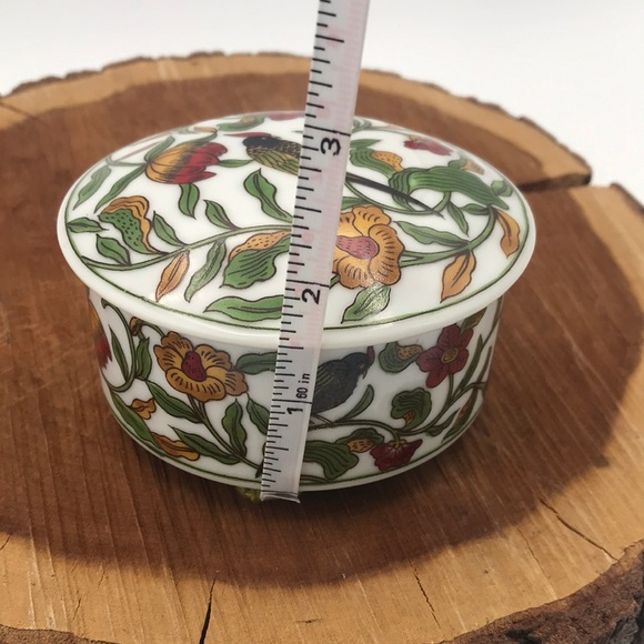 VTG St. Etienne Porcelain Floral Bird Trinket Box Hand Painted - Picture 9 of 9